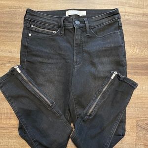 Athleta Black Zippered Ankle Denim Jeans